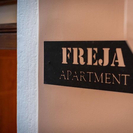 Freja- Luxury Studio Apartment Old Town Zadar Center ภายนอก รูปภาพ