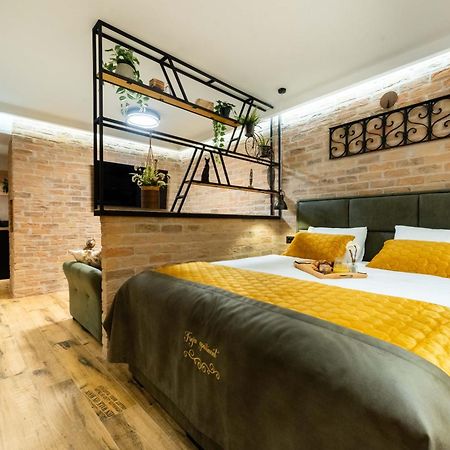 Freja- Luxury Studio Apartment Old Town Zadar Center ภายนอก รูปภาพ