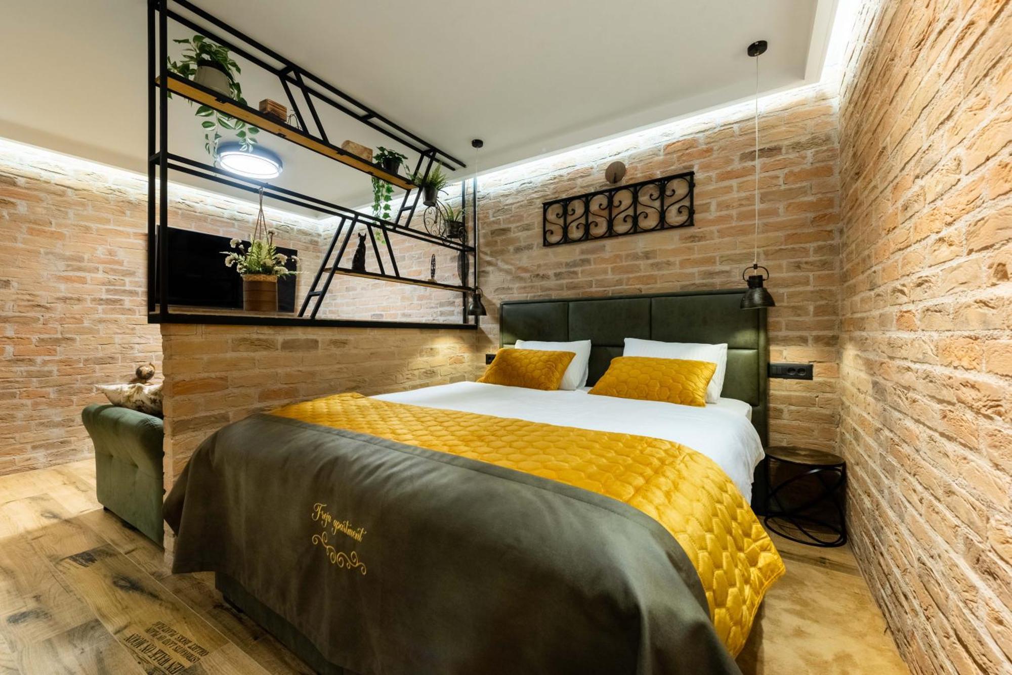Freja- Luxury Studio Apartment Old Town Zadar Center ภายนอก รูปภาพ
